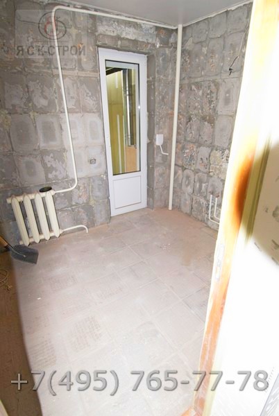 Ванная комната после демонтажа плитки со стен