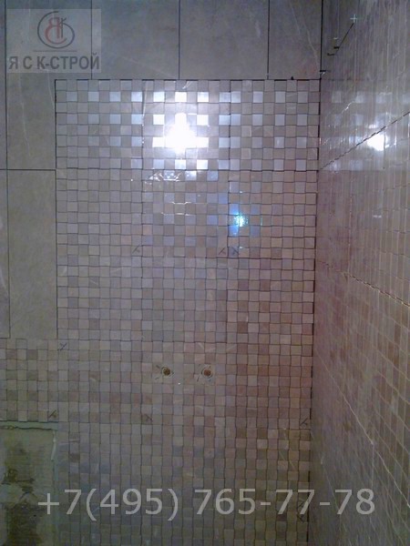 Монтаж мозаики на стены ЯСК СТРОЙ ванная комната