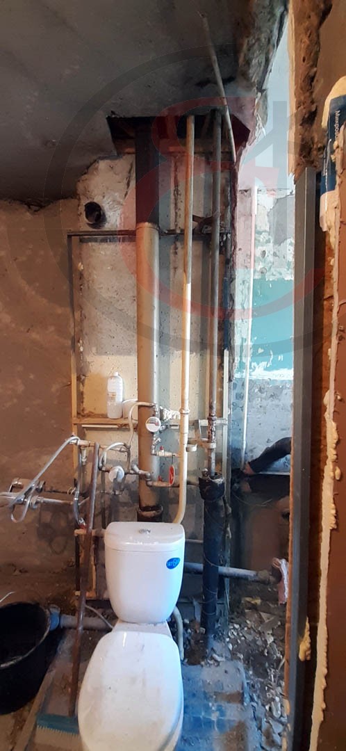 р-н Бирюлево, Новый ремонт ванной и туалета, после сноса сантех кабины в панельном доме, Как проходил ремонт в помещении, фото отчет (1)