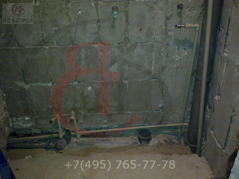 Ремонт ванной комнаты под ключ в загородном доме, цены в Москве., Фото трудового процесса (7)