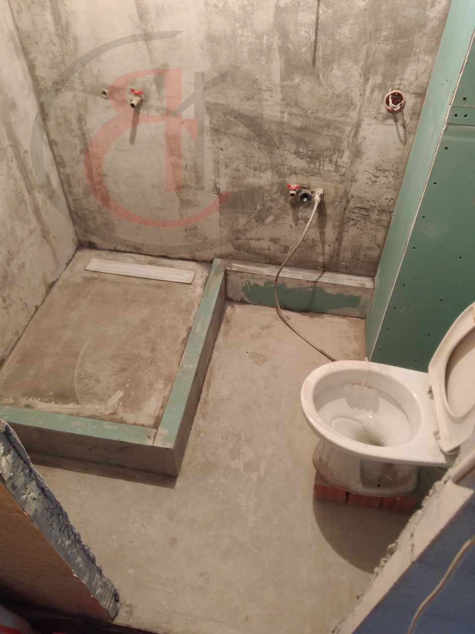 Капитальный ремонт маленькой ванной комнаты, Кетчерская улица 10, ОБЗОР ЧЕРНОВОЙ ОТДЕЛКИ (16)