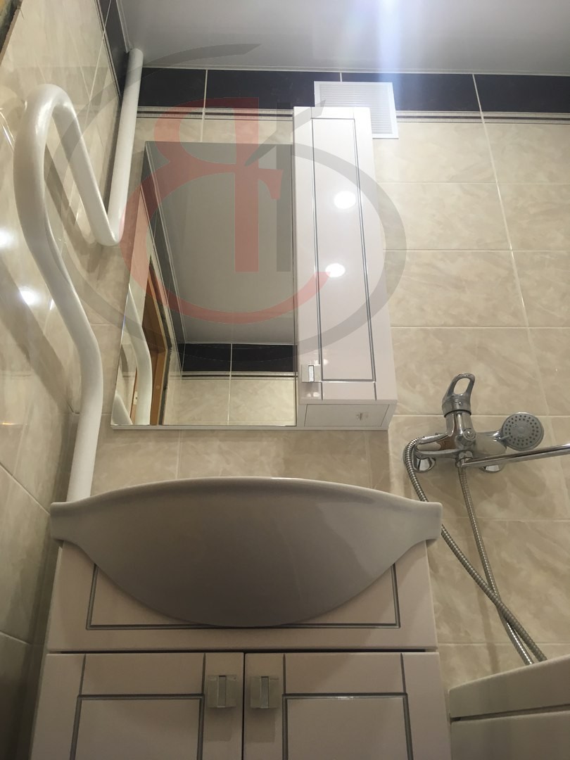Стоимость ремонта ванной комнаты в панельном доме по улице Варваринская 6с6, составила 47 000, ВАННАЯ КОМНАТА 2,6 м2 (6)